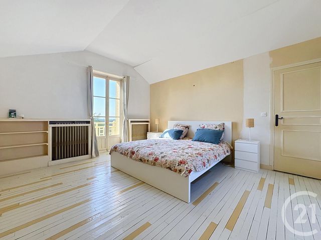 maison à louer - 8 pièces - 152.16 m2 - ST FARGEAU PONTHIERRY - 77 - ILE-DE-FRANCE - Century 21 Domaine Du Parc