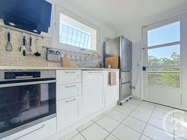 maison à louer - 8 pièces - 152.16 m2 - ST FARGEAU PONTHIERRY - 77 - ILE-DE-FRANCE - Century 21 Domaine Du Parc