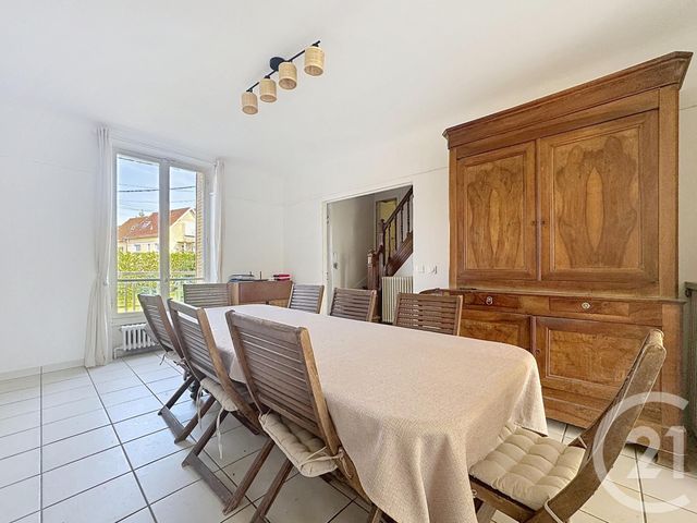 maison à louer - 8 pièces - 152.16 m2 - ST FARGEAU PONTHIERRY - 77 - ILE-DE-FRANCE - Century 21 Domaine Du Parc