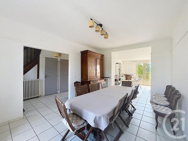 maison à louer - 8 pièces - 152.16 m2 - ST FARGEAU PONTHIERRY - 77 - ILE-DE-FRANCE - Century 21 Domaine Du Parc
