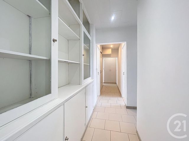 Appartement F4 à louer - 4 pièces - 76.06 m2 - ST FARGEAU PONTHIERRY - 77 - ILE-DE-FRANCE - Century 21 Domaine Du Parc