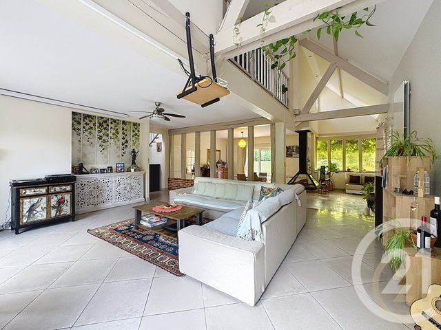 maison à vendre - 8 pièces - 209.0 m2 - ST FARGEAU PONTHIERRY - 77 - ILE-DE-FRANCE - Century 21 Domaine Du Parc