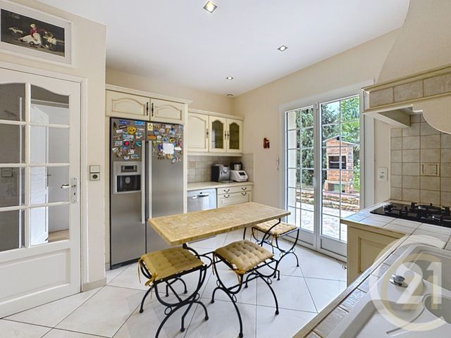 maison à vendre - 8 pièces - 209.0 m2 - ST FARGEAU PONTHIERRY - 77 - ILE-DE-FRANCE - Century 21 Domaine Du Parc