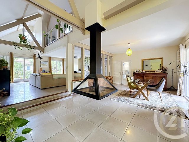 maison à vendre - 8 pièces - 209.0 m2 - ST FARGEAU PONTHIERRY - 77 - ILE-DE-FRANCE - Century 21 Domaine Du Parc