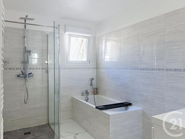 maison à louer - 4 pièces - 91.04 m2 - PRINGY - 77 - ILE-DE-FRANCE - Century 21 Domaine Du Parc