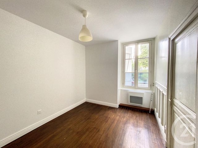 Appartement F3 à louer - 3 pièces - 52.28 m2 - MELUN - 77 - ILE-DE-FRANCE - Century 21 Domaine Du Parc