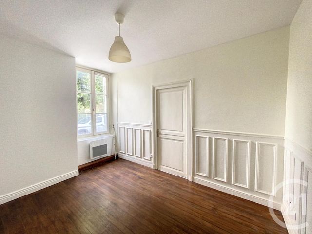 Appartement F3 à louer - 3 pièces - 52.28 m2 - MELUN - 77 - ILE-DE-FRANCE - Century 21 Domaine Du Parc