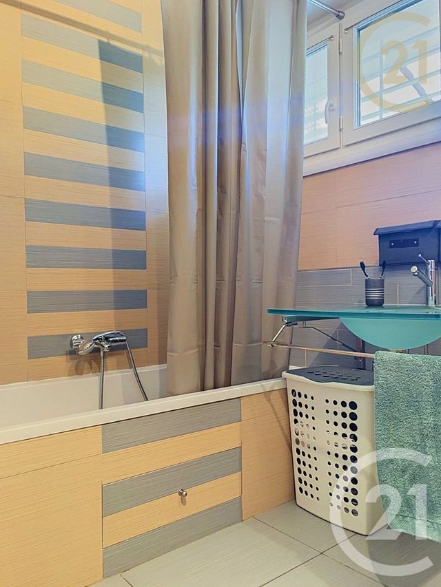 maison à vendre - 8 pièces - 152.0 m2 - CHAILLY EN BIERE - 77 - ILE-DE-FRANCE - Century 21 Domaine Du Parc