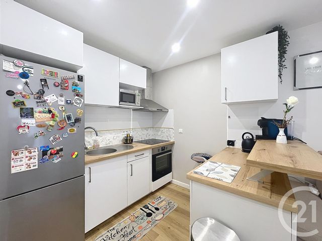 Appartement Duplex à louer - 2 pièces - 28.41 m2 - PRINGY - 77 - ILE-DE-FRANCE - Century 21 Domaine Du Parc