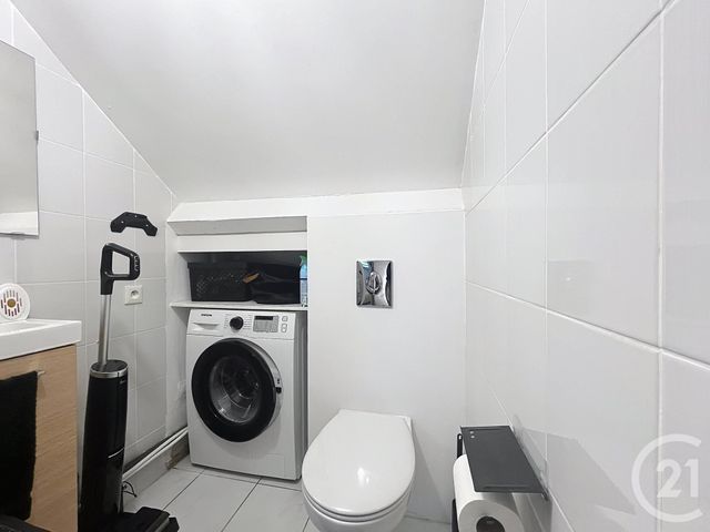 Appartement Duplex à louer - 2 pièces - 28.41 m2 - PRINGY - 77 - ILE-DE-FRANCE - Century 21 Domaine Du Parc