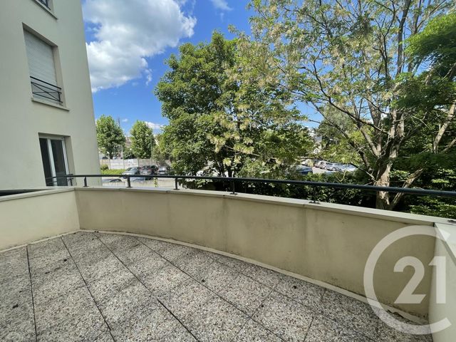 Appartement F1 à louer - 1 pièce - 31.73 m2 - MELUN - 77 - ILE-DE-FRANCE - Century 21 Domaine Du Parc