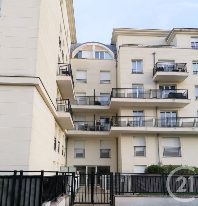 Appartement F3 à louer ST FARGEAU PONTHIERRY