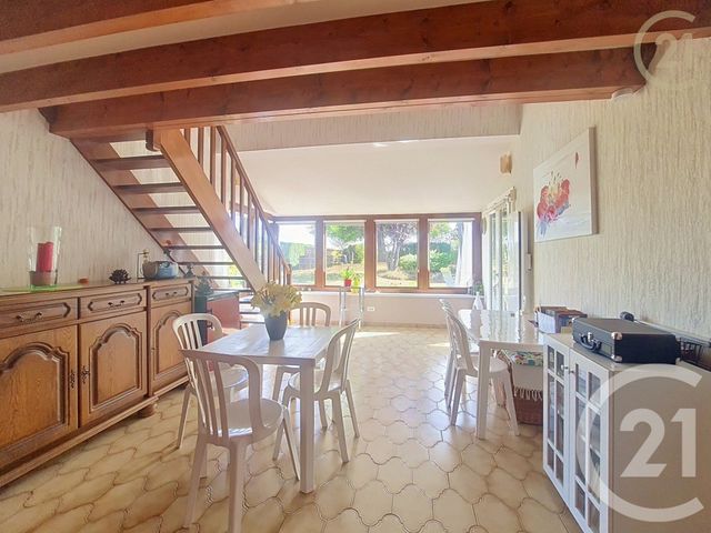 maison à vendre - 8 pièces - 167.0 m2 - ST SAUVEUR SUR ECOLE - 77 - ILE-DE-FRANCE - Century 21 Domaine Du Parc