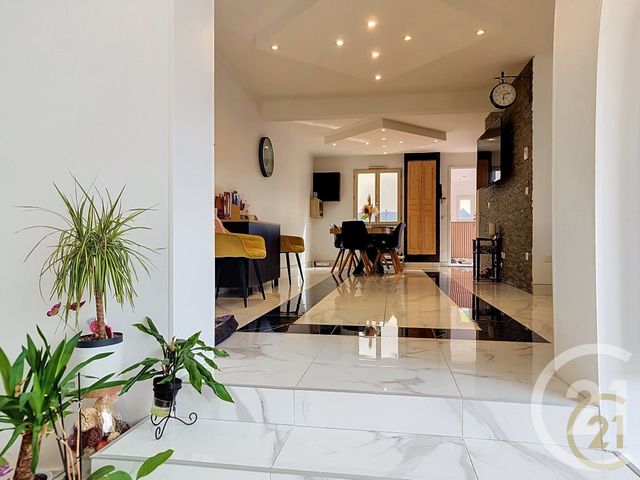 maison à vendre - 6 pièces - 131.78 m2 - ST FARGEAU PONTHIERRY - 77 - ILE-DE-FRANCE - Century 21 Domaine Du Parc
