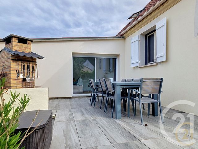 maison à vendre - 6 pièces - 131.78 m2 - ST FARGEAU PONTHIERRY - 77 - ILE-DE-FRANCE - Century 21 Domaine Du Parc
