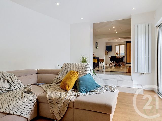 maison à vendre - 6 pièces - 131.78 m2 - ST FARGEAU PONTHIERRY - 77 - ILE-DE-FRANCE - Century 21 Domaine Du Parc