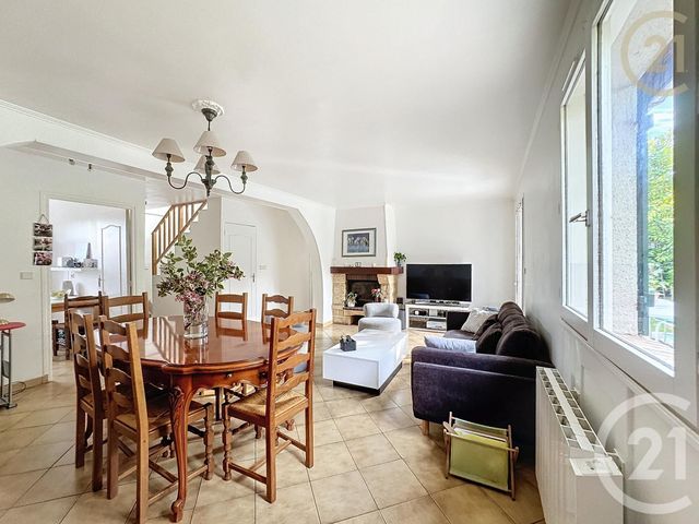 maison à vendre - 7 pièces - 127.45 m2 - PRINGY - 77 - ILE-DE-FRANCE - Century 21 Domaine Du Parc