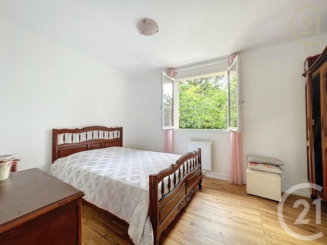 maison à vendre - 7 pièces - 127.45 m2 - PRINGY - 77 - ILE-DE-FRANCE - Century 21 Domaine Du Parc