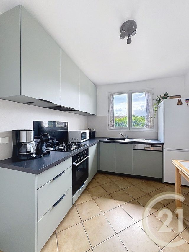 maison à vendre - 8 pièces - 127.45 m2 - PRINGY - 77 - ILE-DE-FRANCE - Century 21 Domaine Du Parc