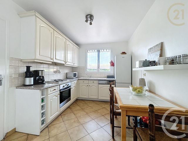 maison à vendre - 7 pièces - 127.45 m2 - PRINGY - 77 - ILE-DE-FRANCE - Century 21 Domaine Du Parc